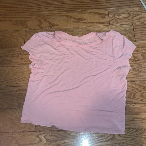 cute pink short sleeve with little ruffles - Picture 1 of 2
